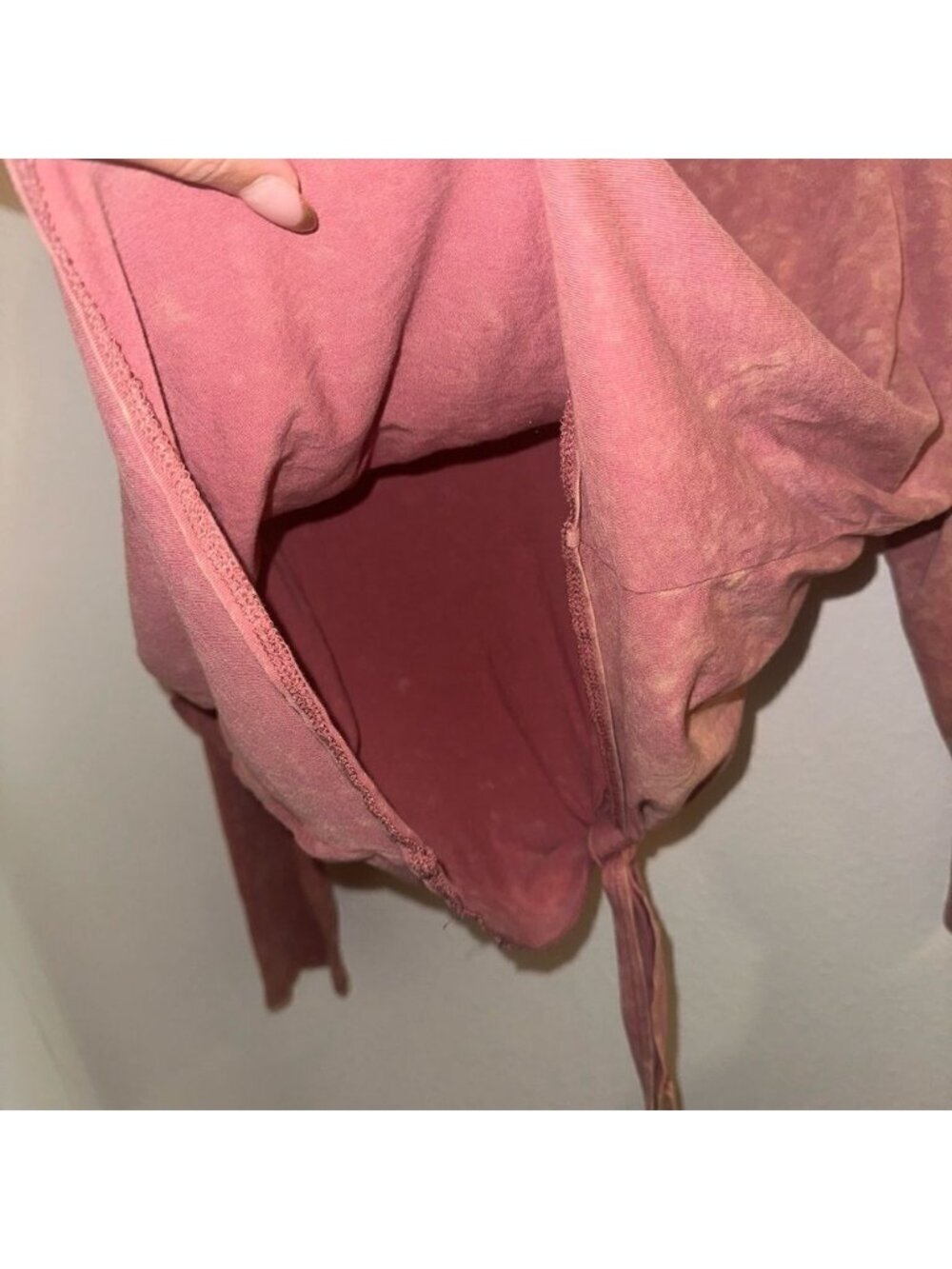 Pink Top, tie in front - Picture 4 of 5